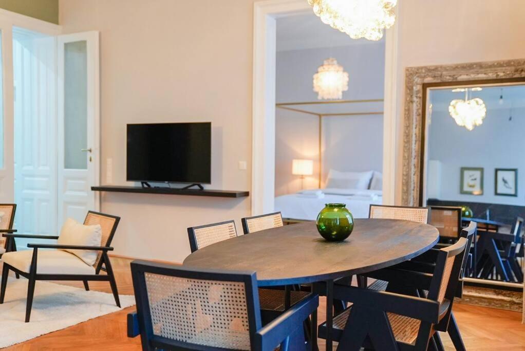 Boutique Suite Near Museum District Vienna Exterior photo