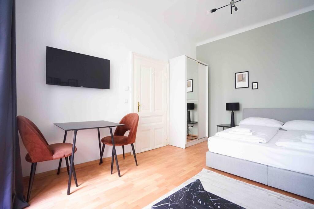 Boutique Suite Near Museum District Vienna Exterior photo