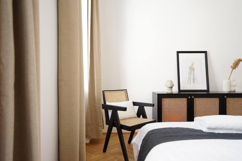 Boutique Suite Near Museum District Vienna Exterior photo