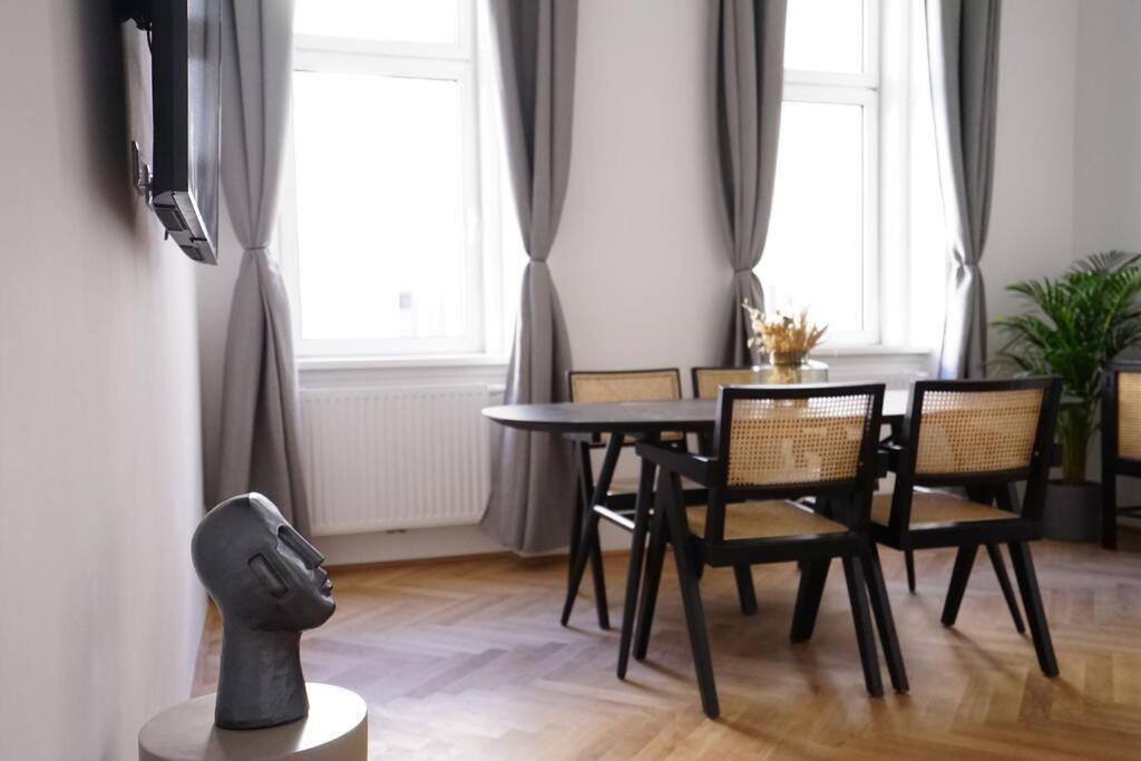 Boutique Suite Near Museum District Vienna Exterior photo