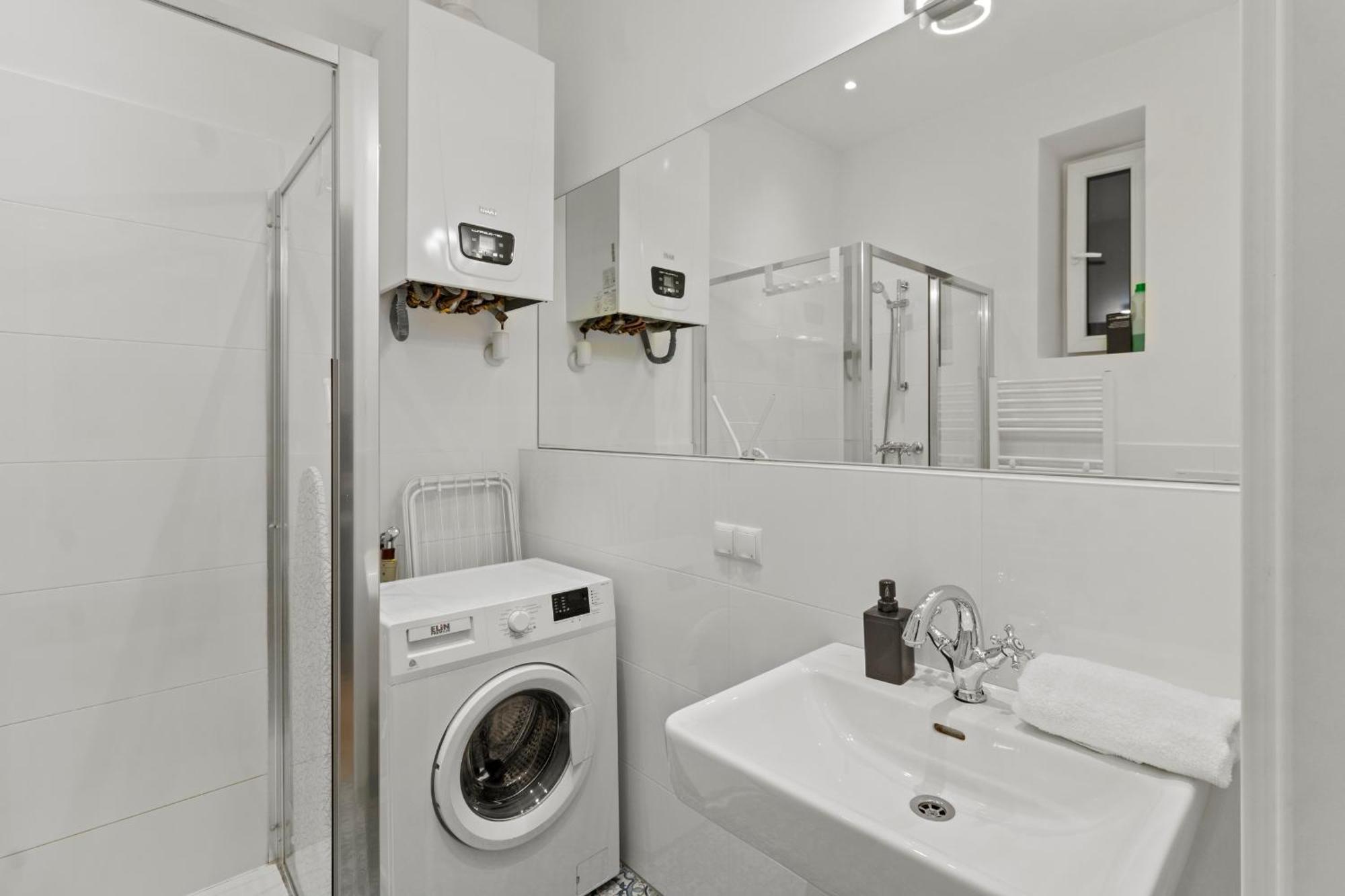 Boutique Suite Near Museum District Vienna Exterior photo